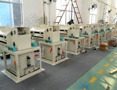 <b>100gС�Ͱ��ԄӰ��b�C(j��)�r��</b>